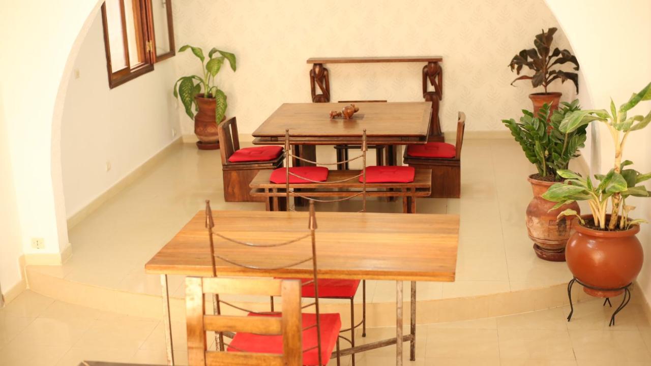 Illiyin Boutique Hotel Dakar Kültér fotó